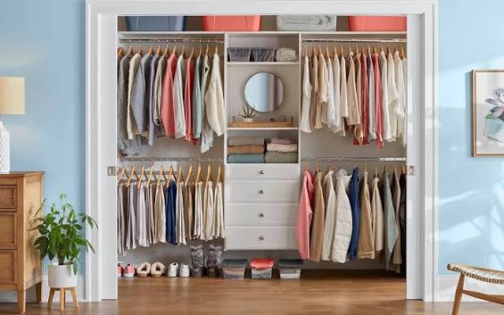 How to Organize a Small Closet step by step